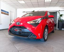 Toyota Aygo Connect 1.0 BENZINA 70CV NEOPATENTATI