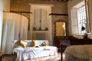 Vacanze nel Centro Storico Fermo con parcheggio