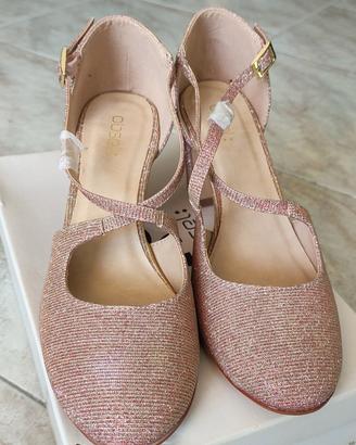 Scarpe décolleté nuove, misura 39.