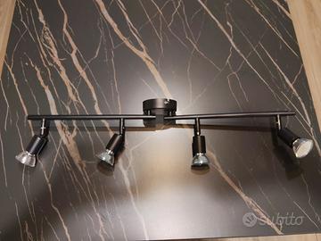 Lampadario da soffitto orientabile 