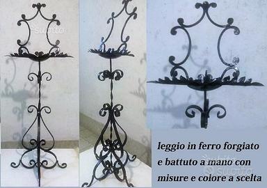 Leggio in ferro forgiato e battuto a mano