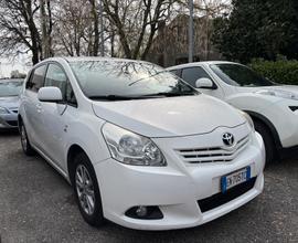 Toyota Verso 1.6 benzina 7 posti Neopatentati