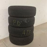 Gomme Invernali Pirelli Winter 205/55 R17