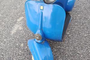 Vespa 50