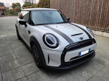 MINI Cooper SE Resolute Full Electric 2023 75kw