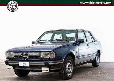 Alfa Romeo Giulietta 1.8 * Conservata * Blu Pervin