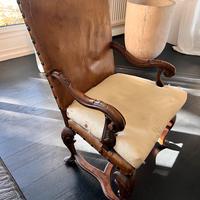 Sedie trono  pelle antiche