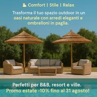 ombrelloni tropicali , salotti in vimini 