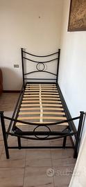 Struttura letto singolo in metallo