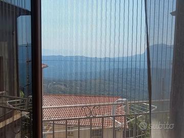 Appartamento su due piani Montano Antilia