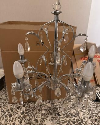 Lampadario stile antico