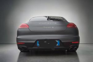 Panamera 2.9 E-Hybrid sport turismo da 420cv