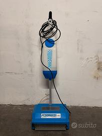 FLOORWASH M30 azzurra e bianca, Usata