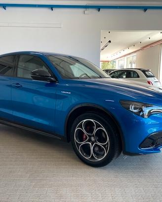 Alfa Romeo Stelvio 2.2 Turbodiesel 210 CV AT8 Q4 V