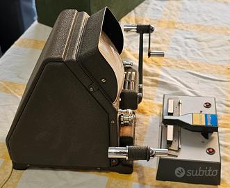 Moviola Fermovill  anni 60 e giuntatrice 