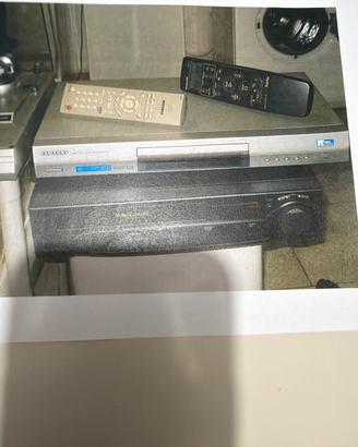 Videoregistratore samsung e giradischi