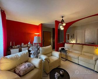 Appartamento di 109 m² con 3 locali e box auto a V