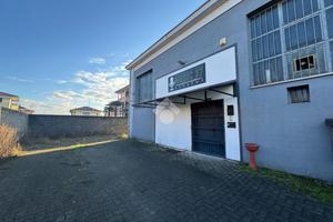 CAPANNONE A ROMENTINO