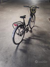 bicicletta per ragazza o donna