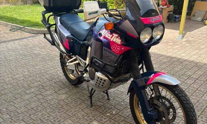 Honda africa twin RD04