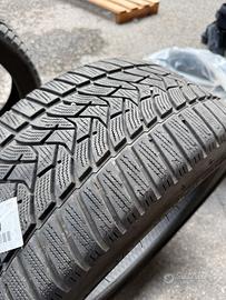 Gomme da neve 245/40/R18 usate-