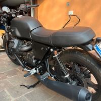 Moto Guzzi V7 III