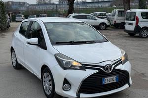 Toyota Yaris 1.0 5 porte Lounge