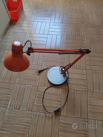 LAMPADA DA STUDIO