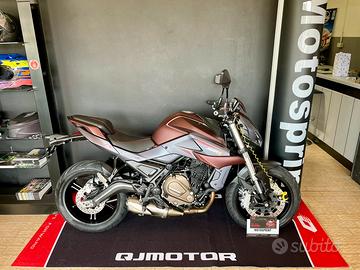 QJ Motor SRK 700 2024 PRONTA CONSEGNA