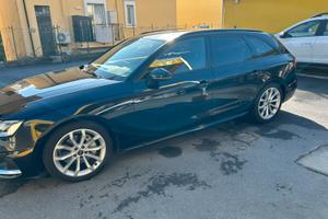 Audi A4 40 2.0 tdi mhev quattro