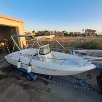 Schizzo open 7 metri mercruiser 4.3MPI