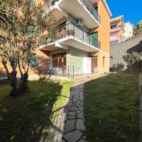 Appartamento con giardino a pochi passi dal mare