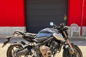 Honda CB 650 R