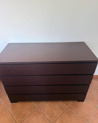 comò o cassettiera