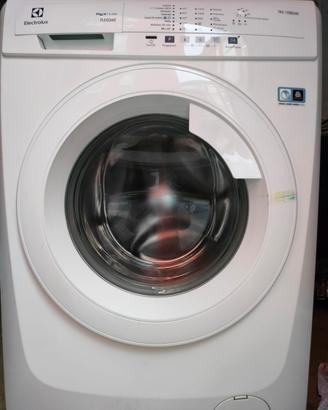 LAVATRICE ELECTROLUX REX FLEXCARE ULTIMO!
