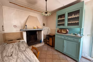 CASA SEMINDIPENDENTE A CALVI DELL'UMBRIA