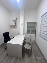 Assemini (CA) studio completo € 300,00