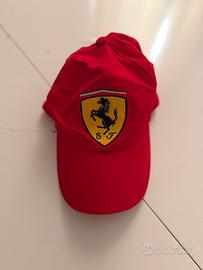 Cappellino vintage ferrari