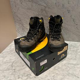 Scarponi da montagna