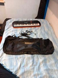 tastiera casio SA-76 con custodia e alimentatore