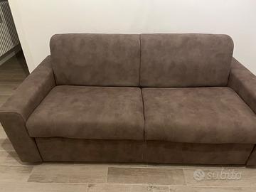 Divano letto (come nuovo) 3 posti