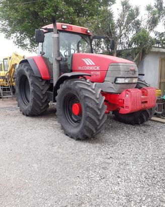 Altro Trattore Mc Cormick MTX 200
