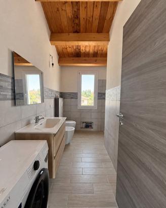 Nuova costruzione con cortile e senza condominio