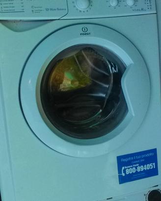 Lavatrici Indesit 6 kg e Candy AA+Eco