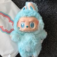 Labubu azzurro chiaro turchese HOPE