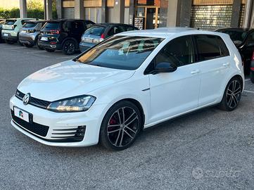 VOLKSWAGEN GOLF GTD