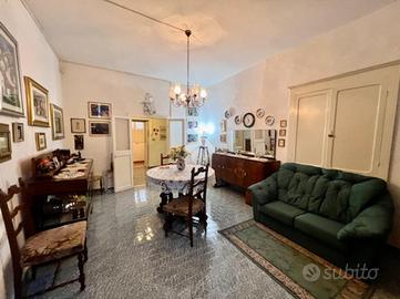 CASA INDIPENDENTE A MONTEFIASCONE