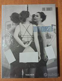  Do it yourself di Uwe Ommer   nudo femminile 