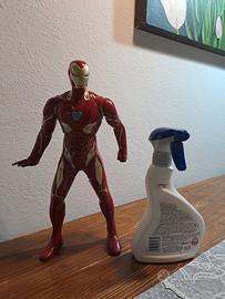 Supereroe parlante in inglese 