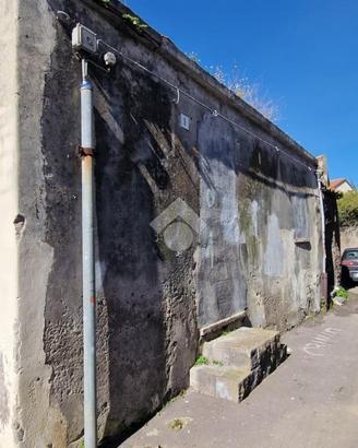 CASA INDIPENDENTE A ACI SANT'ANTONIO